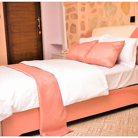 Hotel Ruby Haven Kampala Exterior foto
